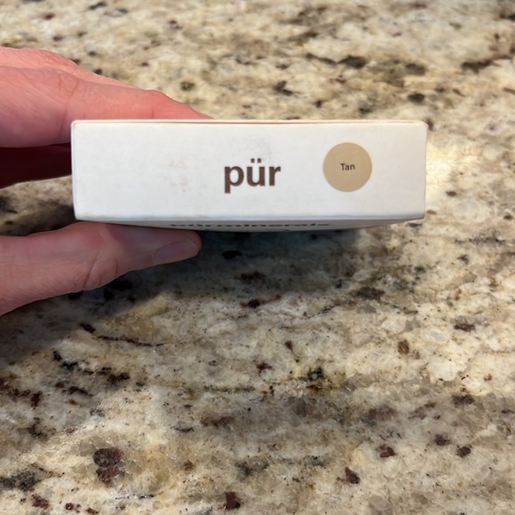 Pürminerals 4-in-1 Pressed Mineral Makeup - TAN - Picture 2 of 4